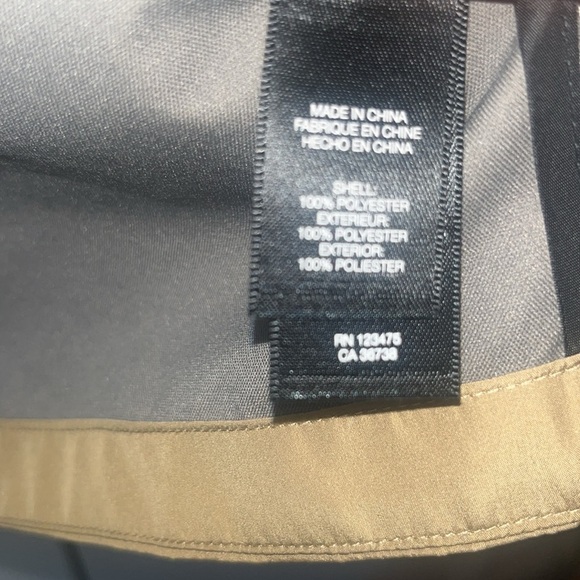 Kenneth Cole Tan Raincoat with Utility Design Small - Picture 4 of 6